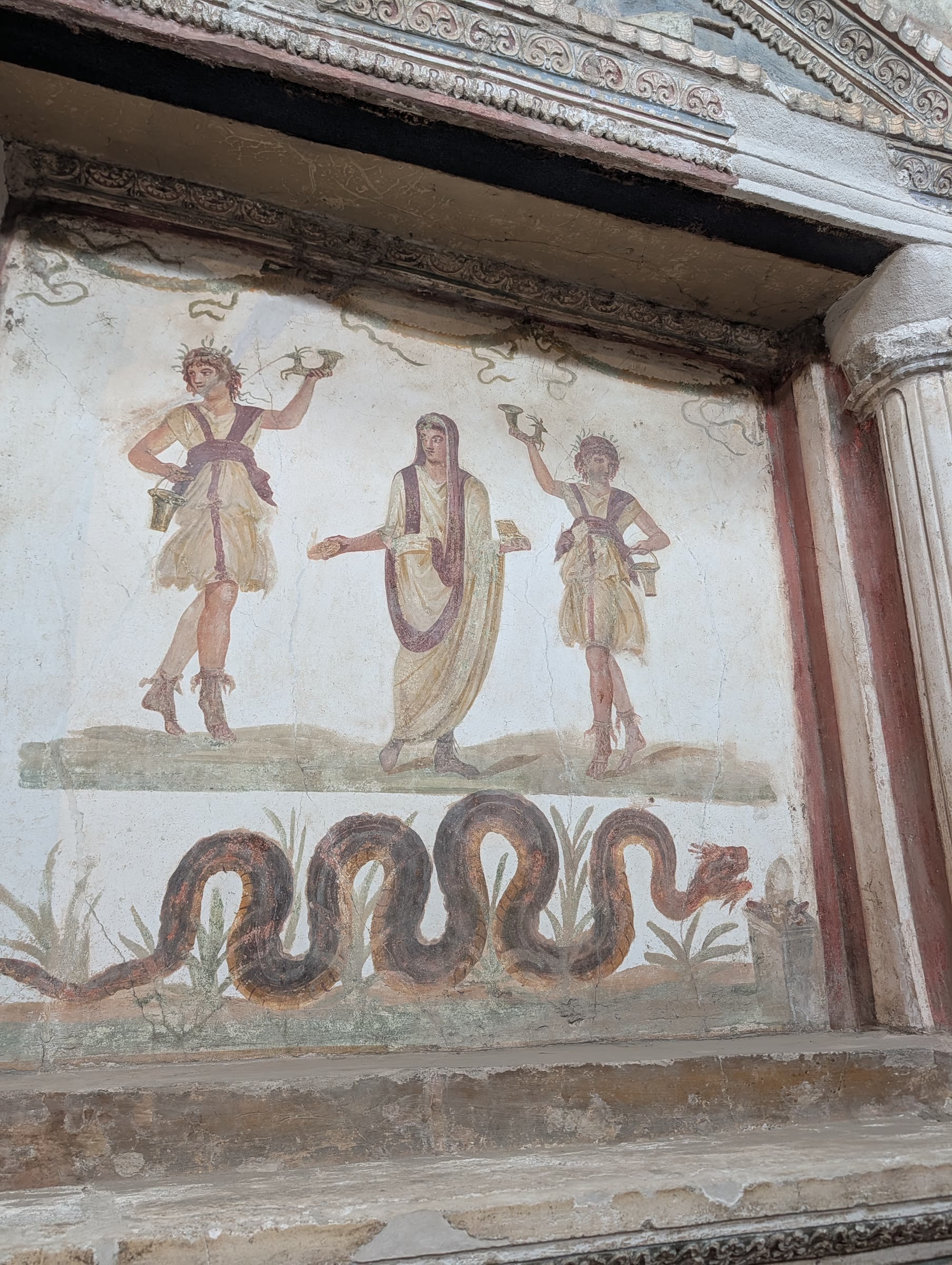 Pintura mural romana conservada en Pompeya